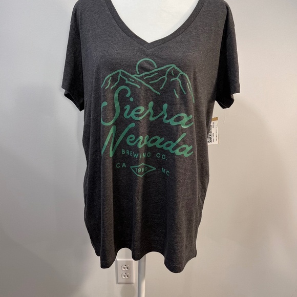NWT Sierra Nevada Women’s V-Neck Short Sleeve Gray T-Shirt Size XL - Picture 1 of 9